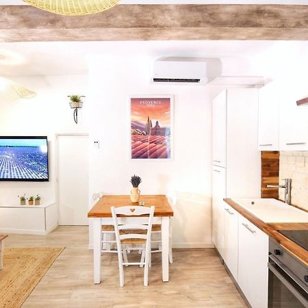 Appartements Premium En Hyper Centre Ville Brignoles Eksteriør bilde